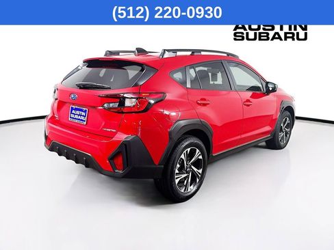Used 2025 Subaru Crosstrek 2.0i Premium image 8