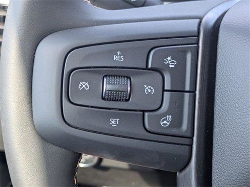 New 2025 GMC Sierra 2500 AT4 w/ AT4 Premium Plus Package image 30