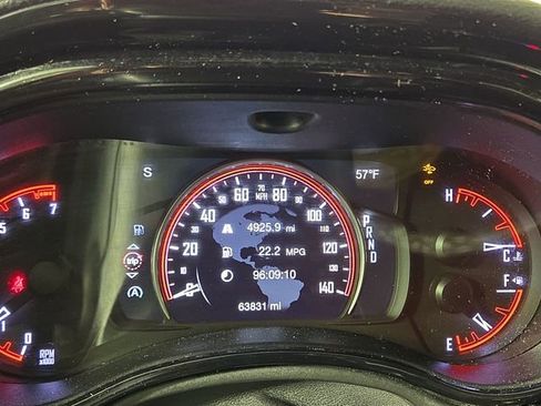 Used 2023 Dodge Durango GT image 17