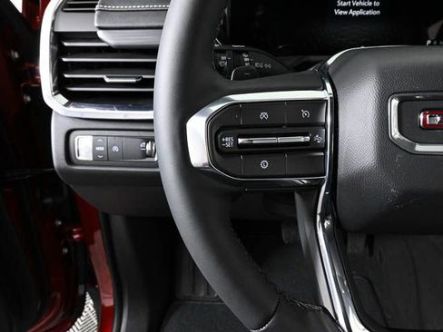 New 2025 GMC Acadia Elevation image 10