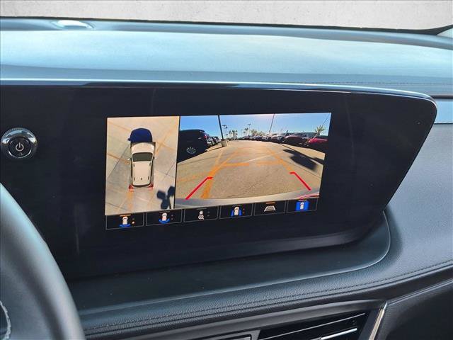 Used 2025 Buick Encore GX Avenir w/ Avenir Technology Package AWD/4WD image 13