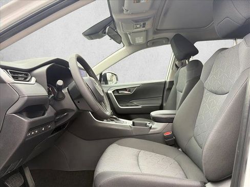 New 2025 Toyota RAV4 XLE image 11