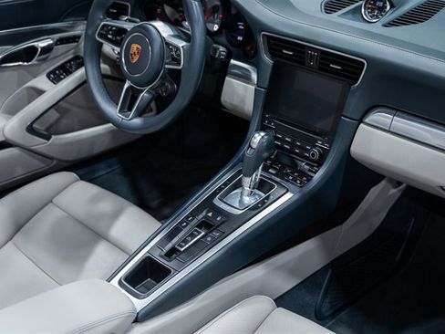Used 2019 Porsche 911 Carrera S RWD image 57