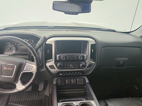 Used 2018 GMC Sierra 1500 SLT image 22