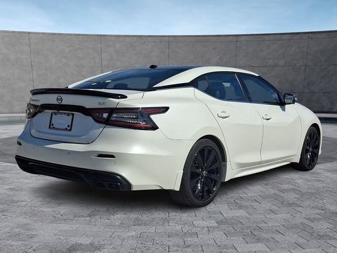 Used 2023 Nissan Maxima SR w/ Sport Mat Group FWD image 7
