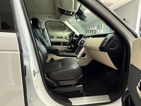 Used 2021 Land Rover Range Rover Westminster Edition image 8