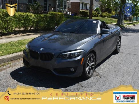 Used 2018 BMW 230i Convertible RWD image 1