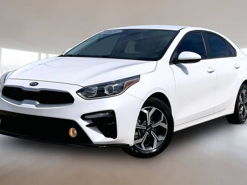 Used 2021 Kia Forte LXS FWD image 1