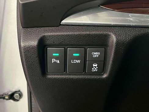 Used 2015 Acura MDX SH-AWD w/ Advance Package image 18