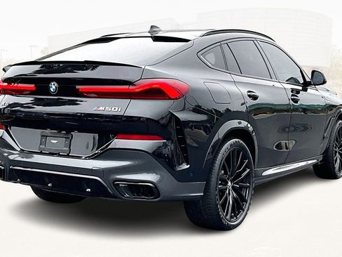 Used 2022 BMW X6 M50i image 6