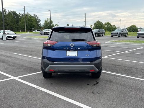 Used 2023 Nissan Rogue SV w/ SV Premium B Package FWD image 34