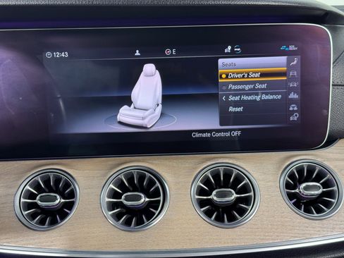 Used 2020 Mercedes-Benz E 450 Coupe image 28