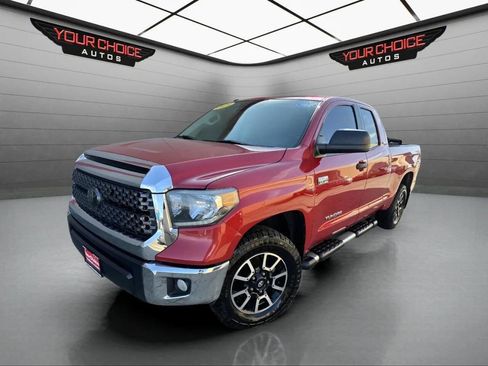 Used 2018 Toyota Tundra SR5 image 1