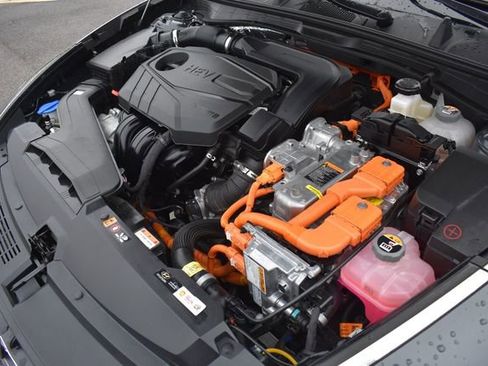 Used 2023 Hyundai Sonata Limited image 38