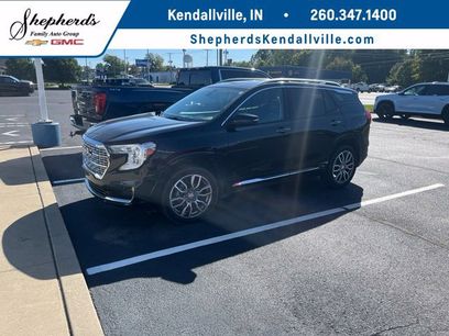 Used 2024 GMC Terrain Denali w/ Denali Premium Package