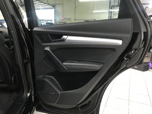 Used 2023 Audi Q5 2.0T Premium Plus w/ Premium Plus Package image 11