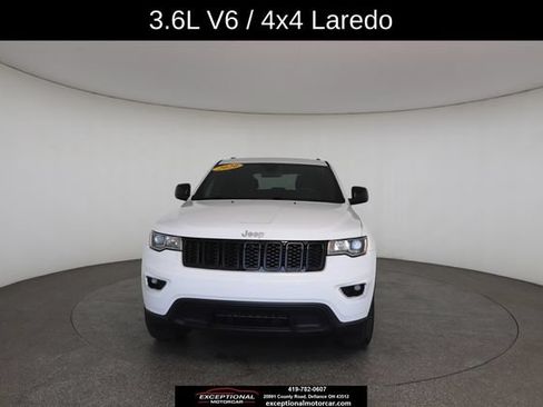 Used 2020 Jeep Grand Cherokee Laredo AWD/4WD image 30