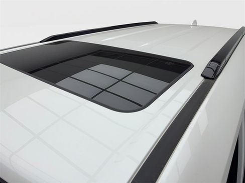 Used 2024 Lexus GX 550 image 14