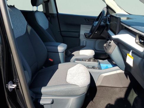 New 2025 Ford Maverick XLT w/ XLT Luxury Package image 19