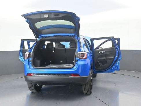 New 2026 Jeep Compass Latitude image 74