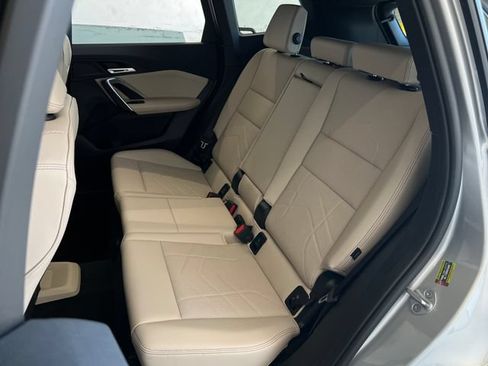 Used 2025 BMW X1 xDrive28i w/ Convenience Package AWD/4WD image 39