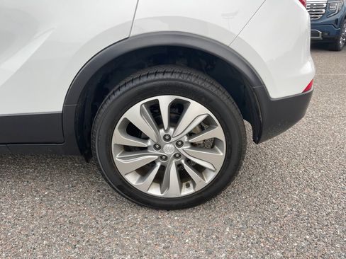 Used 2018 Buick Encore Preferred image 11