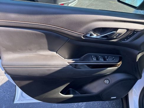 Used 2023 GMC Acadia AT4 w/ Technology Package image 20