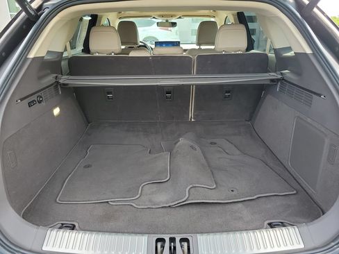 Used 2022 Lincoln Nautilus Reserve FWD image 9