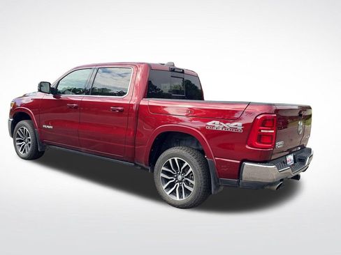 Used 2025 RAM 1500 Limited AWD/4WD image 3