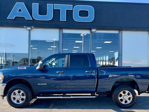 Used 2024 RAM 2500 Big Horn w/ Bed Utility Group image 36