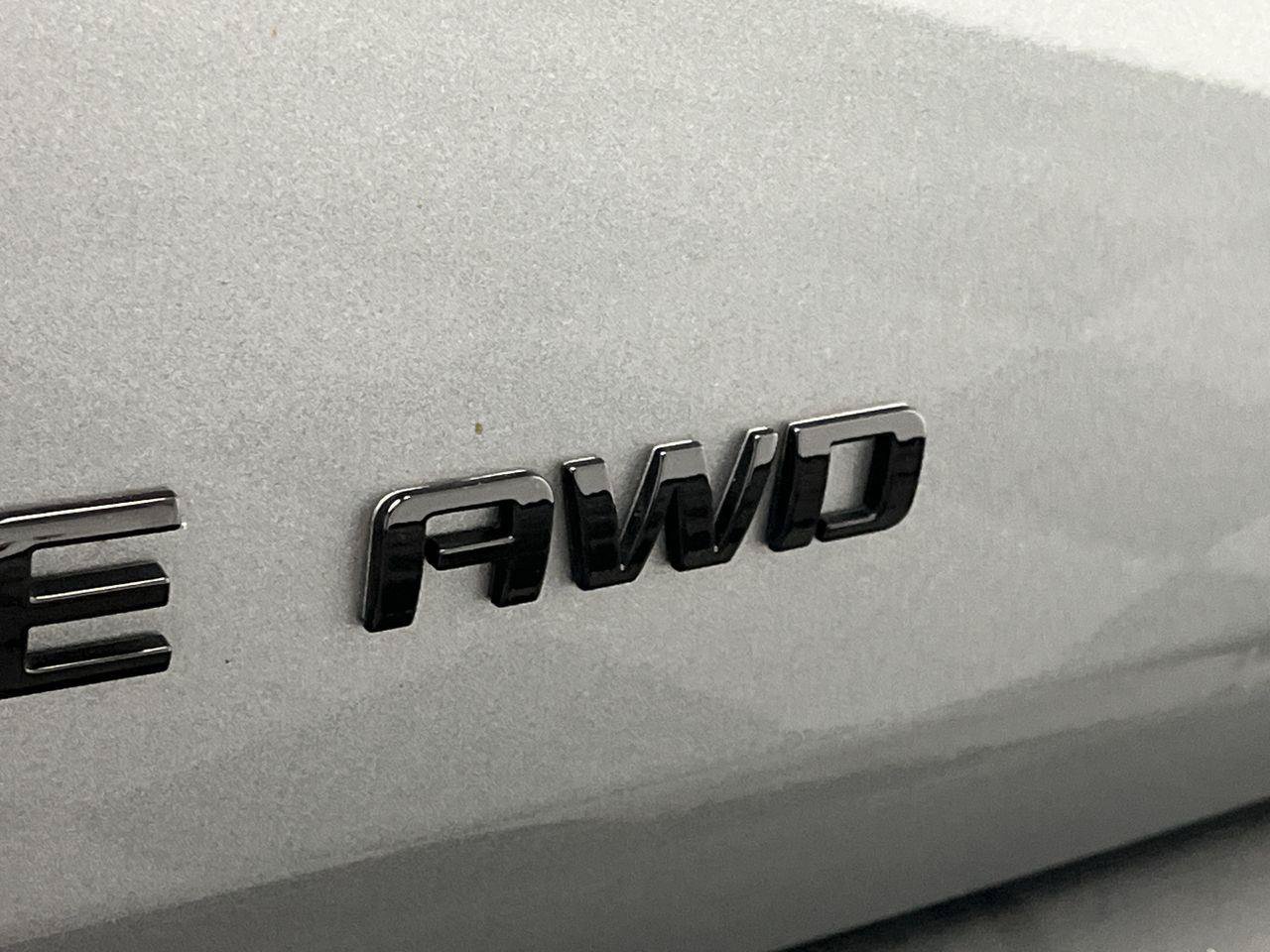 Certified 2023 Chevrolet Traverse LT AWD/4WD image 34