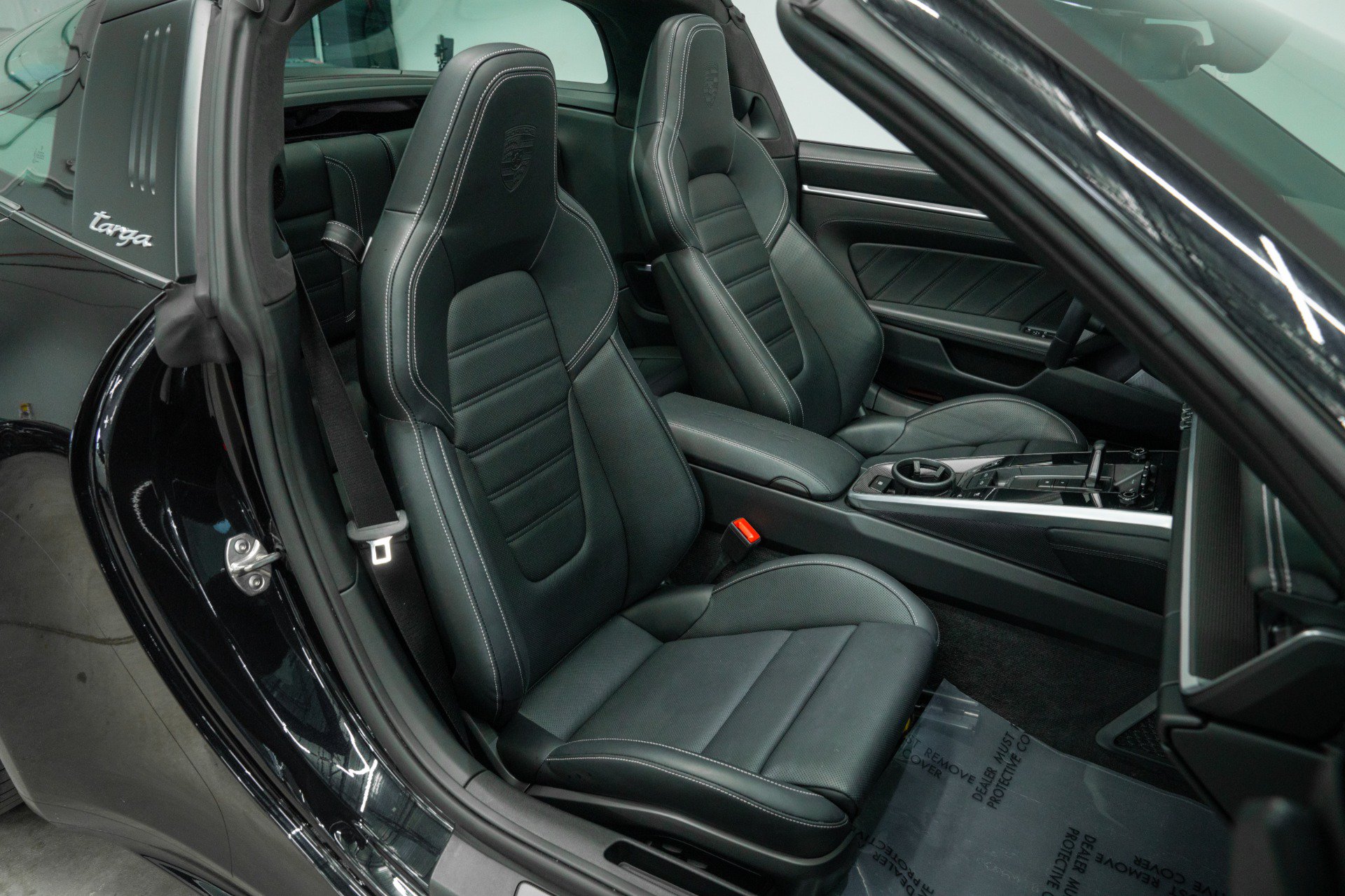 Used 2024 Porsche 911 Targa 4 w/ Sport Package AWD/4WD image 23