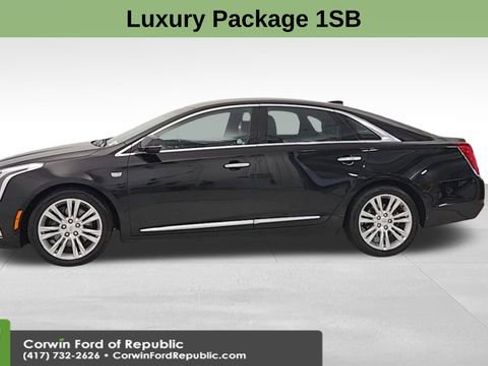 Used 2019 Cadillac XTS Luxury image 4