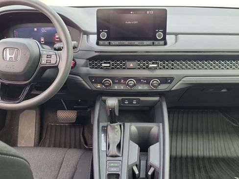 Used 2025 Honda Accord SE image 20