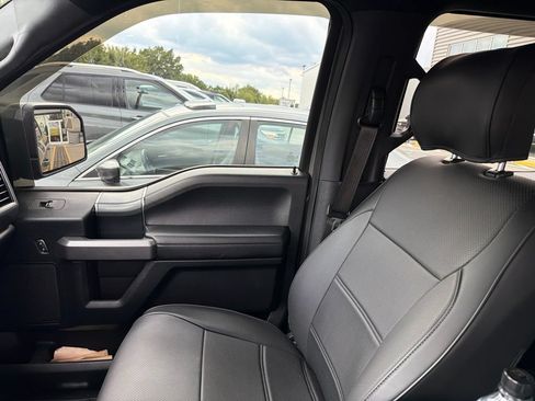 Used 2020 Ford F150 XLT w/ Equipment Group 302A Luxury AWD/4WD image 13