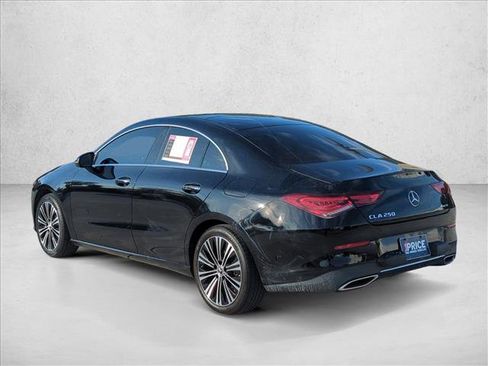 Used 2022 Mercedes-Benz CLA 250 4MATIC image 8