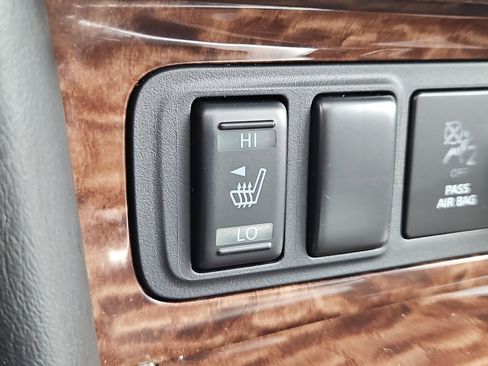 Used 2018 Nissan Armada SL w/ Premium Package image 27