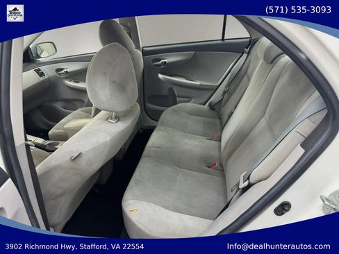 Used 2012 Toyota Corolla LE FWD image 11