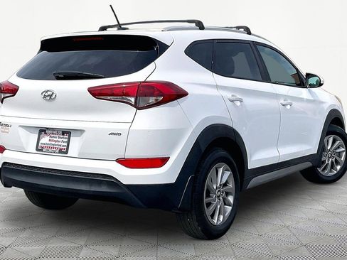 Used 2017 Hyundai Tucson SE AWD/4WD image 11
