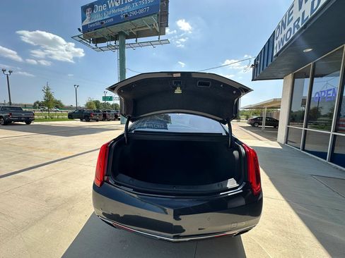 Used 2013 Cadillac XTS Platinum w/ Driver Assist Package FWD image 9