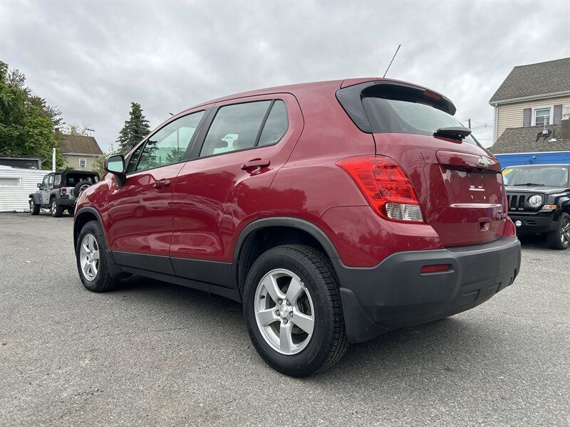 Used 2015 Chevrolet Trax LS w/ LPO, Protection Package AWD/4WD image 6