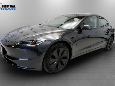 Used 2025 Tesla Model 3 Long Range RWD image 25
