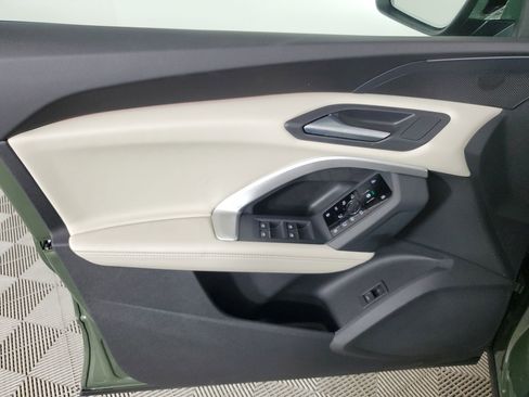 New 2026 Audi Q5 Premium image 27