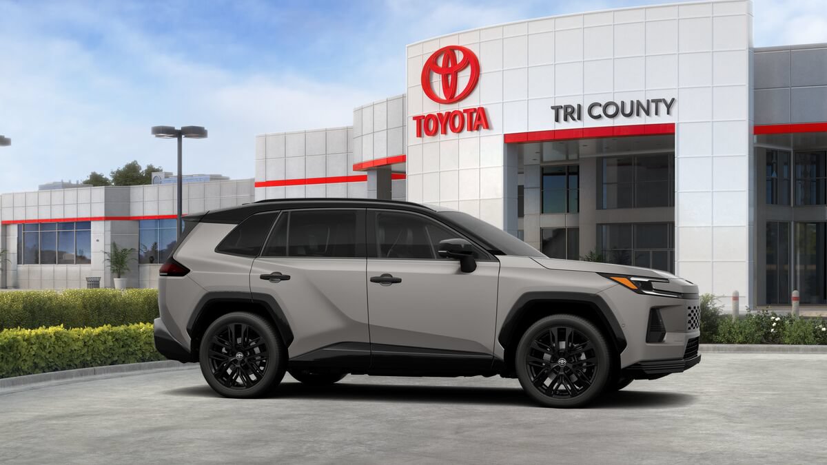 New 2026 Toyota RAV4 XSE w/ Panoramic Sun Roof Package AWD/4WD image 13