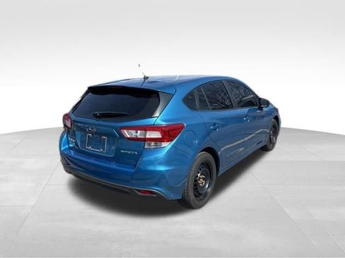 Used 2019 Subaru Impreza 2.0i image 4