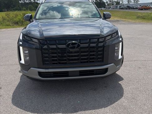 Used 2025 Hyundai Palisade Limited AWD/4WD image 13