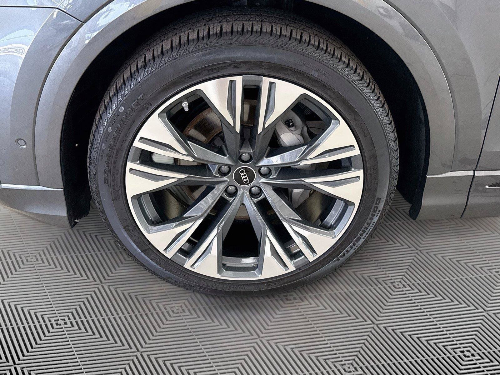 Certified 2026 Audi Q8 Premium Plus AWD/4WD image 32