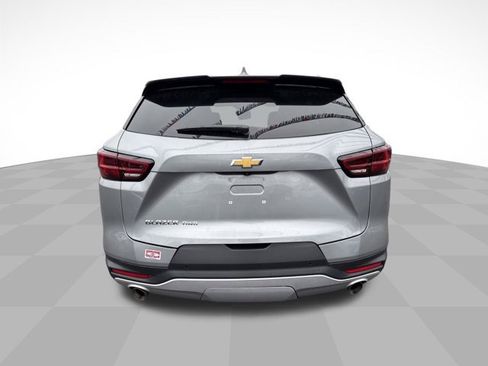 Used 2024 Chevrolet Blazer LT image 8
