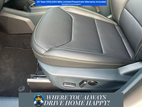 New 2025 Ford Maverick Lobo image 8