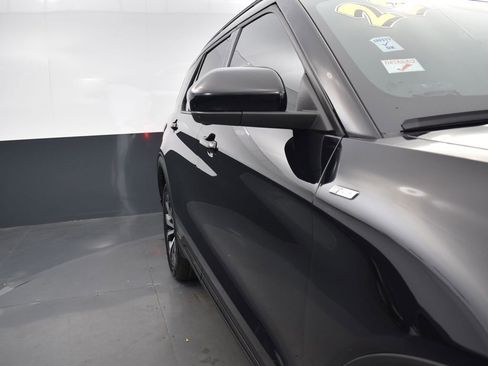 Used 2022 Ford Explorer ST-Line w/ Class IV Trailer Tow Package image 35